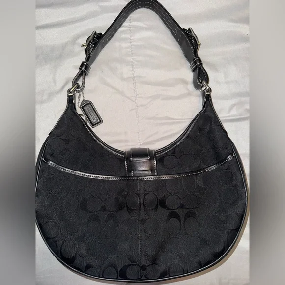 Black Coach Signature hobo bag - Picture 3 of 4